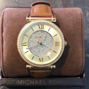 Michael Kors Champagne Crystal Pave Dial, Pigskin Leather Strap Watch